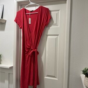 Max Studio salmon color Wrap Midi Dress V-Neck Tie Front
